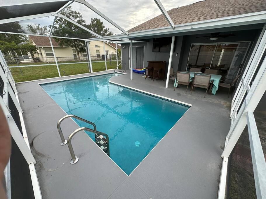 Manatee Oasis Weeki Wachee Family Fun Pool Home Spring Hill Dış mekan fotoğraf